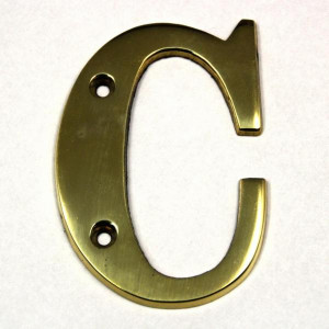 4981Messing_letter_4_cm_C