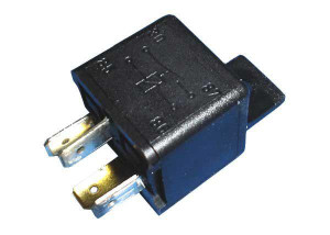 5650Universel_relais_24V_30A